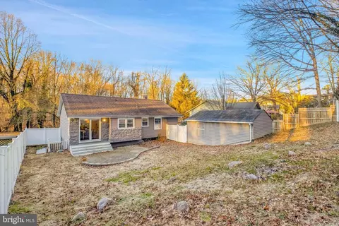 560 Edwards Dr, Odenton, MD 21113 photo 36