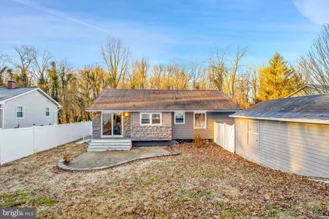 560 Edwards Dr, Odenton, MD 21113 photo 37