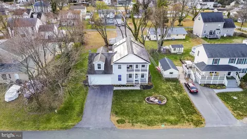 View/Area - 4220 Kings Rd, Edgewater, MD 21037 photo 1 of 14