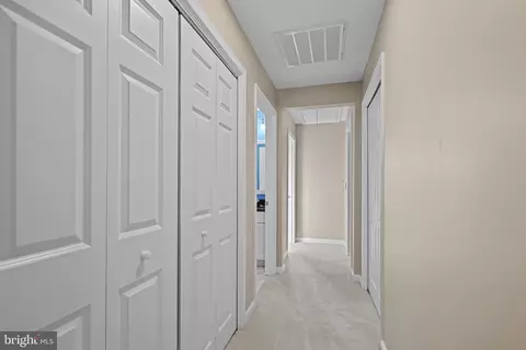 Entry Way - 4220 Kings Rd, Edgewater, MD 21037 photo 13 of 17
