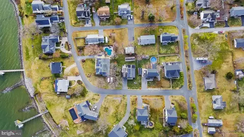 View/Area - 4220 Kings Rd, Edgewater, MD 21037 photo 7 of 14