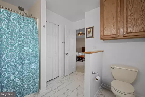 Entry Way - 4220 Kings Rd, Edgewater, MD 21037 photo 12 of 17