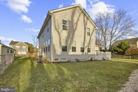 Exterior - 4220 Kings Rd, Edgewater, MD 21037 photo 6 of 7