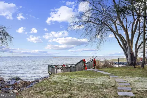 View/Area - 4220 Kings Rd, Edgewater, MD 21037 photo 12 of 14
