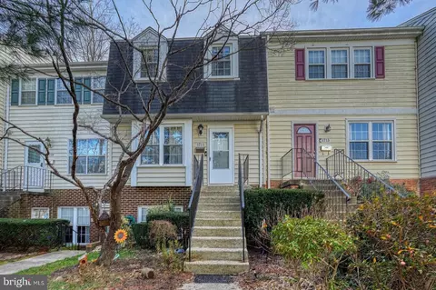 1715 Hart Ct, Crofton, MD 21114