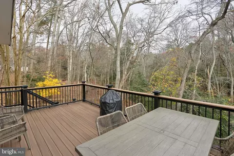 219 C St, Pasadena, MD 21122 photo 11