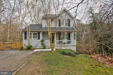 219 C St, Pasadena, MD 21122