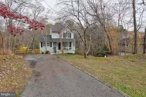 219 C St, Pasadena, MD 21122 photo 3