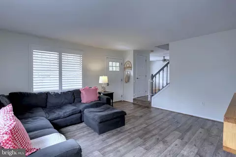 219 C St, Pasadena, MD 21122 photo 17