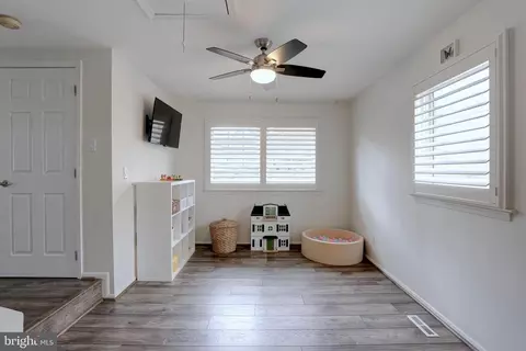 219 C St, Pasadena, MD 21122 photo 26