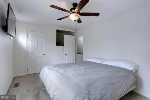 219 C St, Pasadena, MD 21122 photo 28