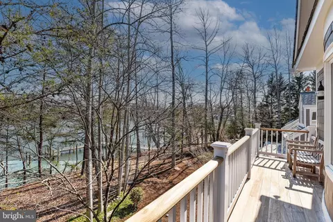 Exterior - 48 Poplar Point Rd, Edgewater, MD 21037 photo 7 of 8