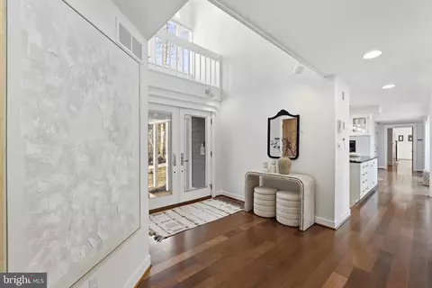 Entry Way - 48 Poplar Point Rd, Edgewater, MD 21037 photo 2 of 10