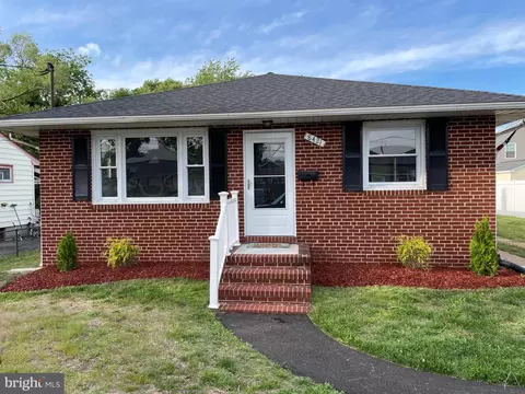 8421 Spring Rd, Pasadena, MD 21122