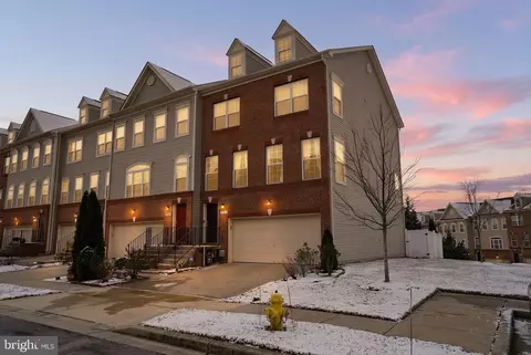 8628 Red Rock Ln, Laurel, MD 20724