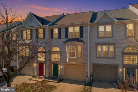8608 Woodland Manor Dr, Laurel, MD 20724