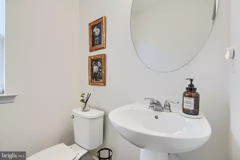 1823 Iris Ln, Hanover, MD 21076 photo 30