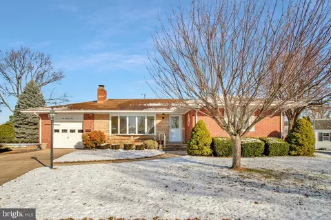 101 Juniper Cir, Linthicum Heights, MD 21090