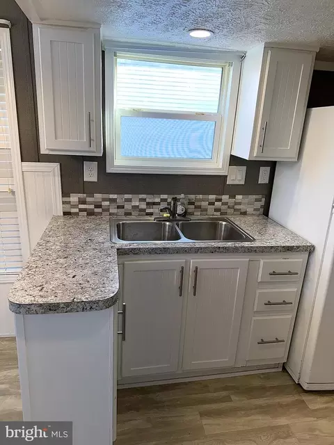 56 3rd St, Lothian, MD 20711 photo 6