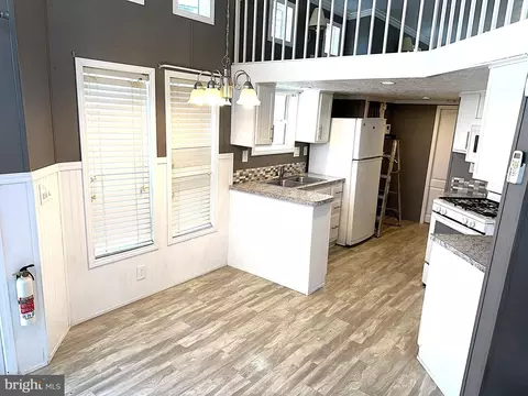56 3rd St, Lothian, MD 20711 photo 10