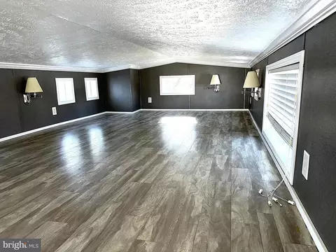 56 3rd St, Lothian, MD 20711 photo 13