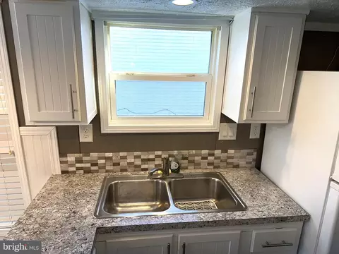 56 3rd St, Lothian, MD 20711 photo 7