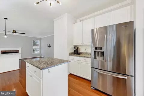 Kitchen - 1590 Chapman Rd, Crofton, MD 21114 photo 3 of 4