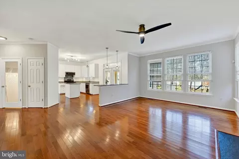 Living - 1590 Chapman Rd, Crofton, MD 21114 photo 3 of 5