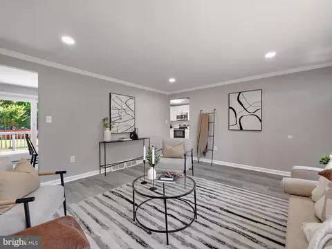 Living - 325 Beach Ave, Pasadena, MD 21122 photo 2 of 2