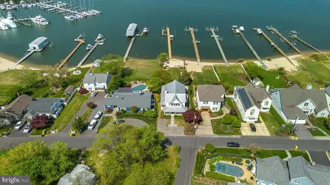 View/Area - 3728 Bay Dr, Edgewater, MD 21037 photo 2 of 9