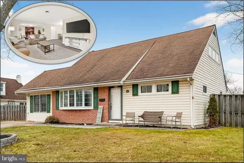 11 Country Club Dr, Glen Burnie, MD 21060