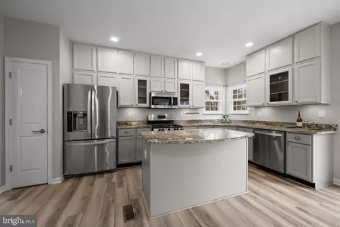 Kitchen - 2444 Hightee Ct, Crofton, MD 21114 photo 1 of 4