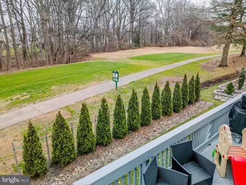 Exterior - 2444 Hightee Ct, Crofton, MD 21114 photo 16 of 17