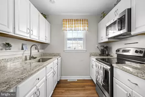 5369 Ed Prout Rd, Lothian, MD 20711 photo 8