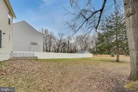 Exterior - 8079 Armiger Dr, Pasadena, MD 21122 photo 4 of 4