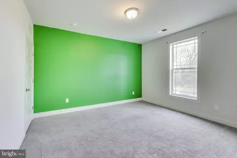 Bedroom - 8079 Armiger Dr, Pasadena, MD 21122 photo 4 of 6