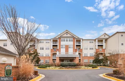 2607 Chapel Lake Dr #305, Gambrills, MD 21054