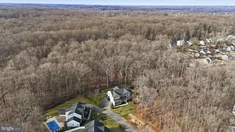 View/Area - 3410 Pocahontas Dr, Edgewater, MD 21037 photo 4 of 8