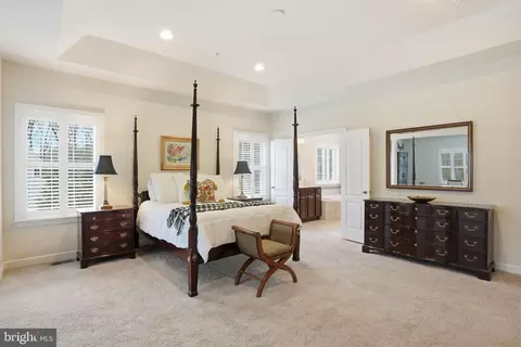 Bedroom - 3410 Pocahontas Dr, Edgewater, MD 21037 photo 4 of 8