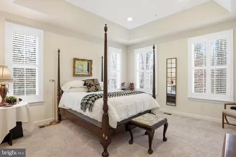 Bedroom - 3410 Pocahontas Dr, Edgewater, MD 21037 photo 1 of 8