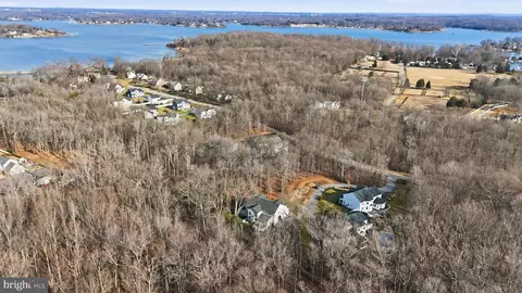 View/Area - 3410 Pocahontas Dr, Edgewater, MD 21037 photo 3 of 8