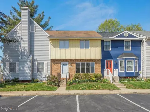 7662 Sherlock Ct, Pasadena, MD 21122 photo 1