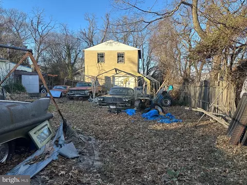382 Mountain Rd, Pasadena, MD 21122 photo 5