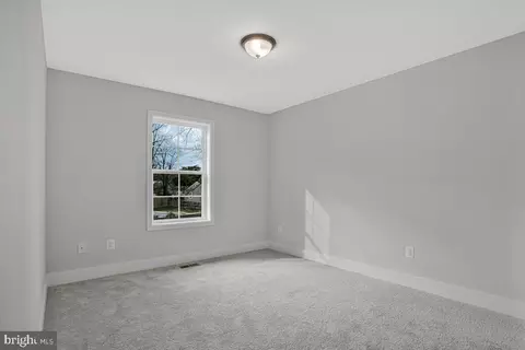 Bedroom - 443 Birch Dr, Edgewater, MD 21037 photo 6 of 7