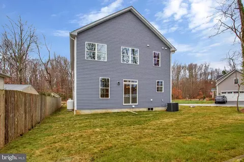 Exterior - 443 Birch Dr, Edgewater, MD 21037 photo 4 of 8