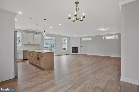 Living - 443 Birch Dr, Edgewater, MD 21037 photo 3 of 3