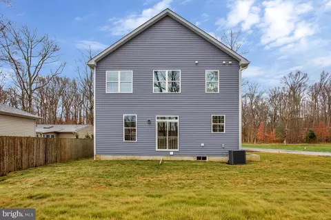 Exterior - 443 Birch Dr, Edgewater, MD 21037 photo 3 of 8