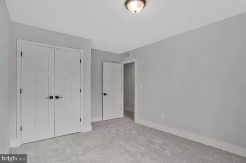 Bedroom - 443 Birch Dr, Edgewater, MD 21037 photo 7 of 7