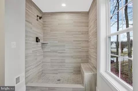 Bath - 443 Birch Dr, Edgewater, MD 21037 photo 1 of 2