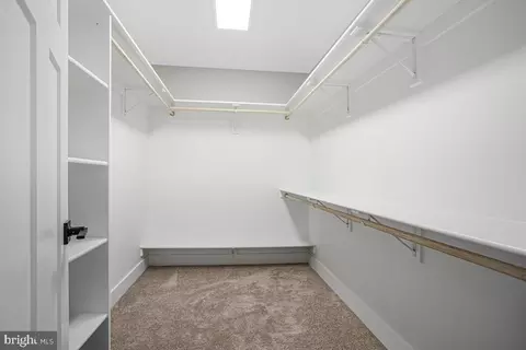 Entry Way - 443 Birch Dr, Edgewater, MD 21037 photo 8 of 10